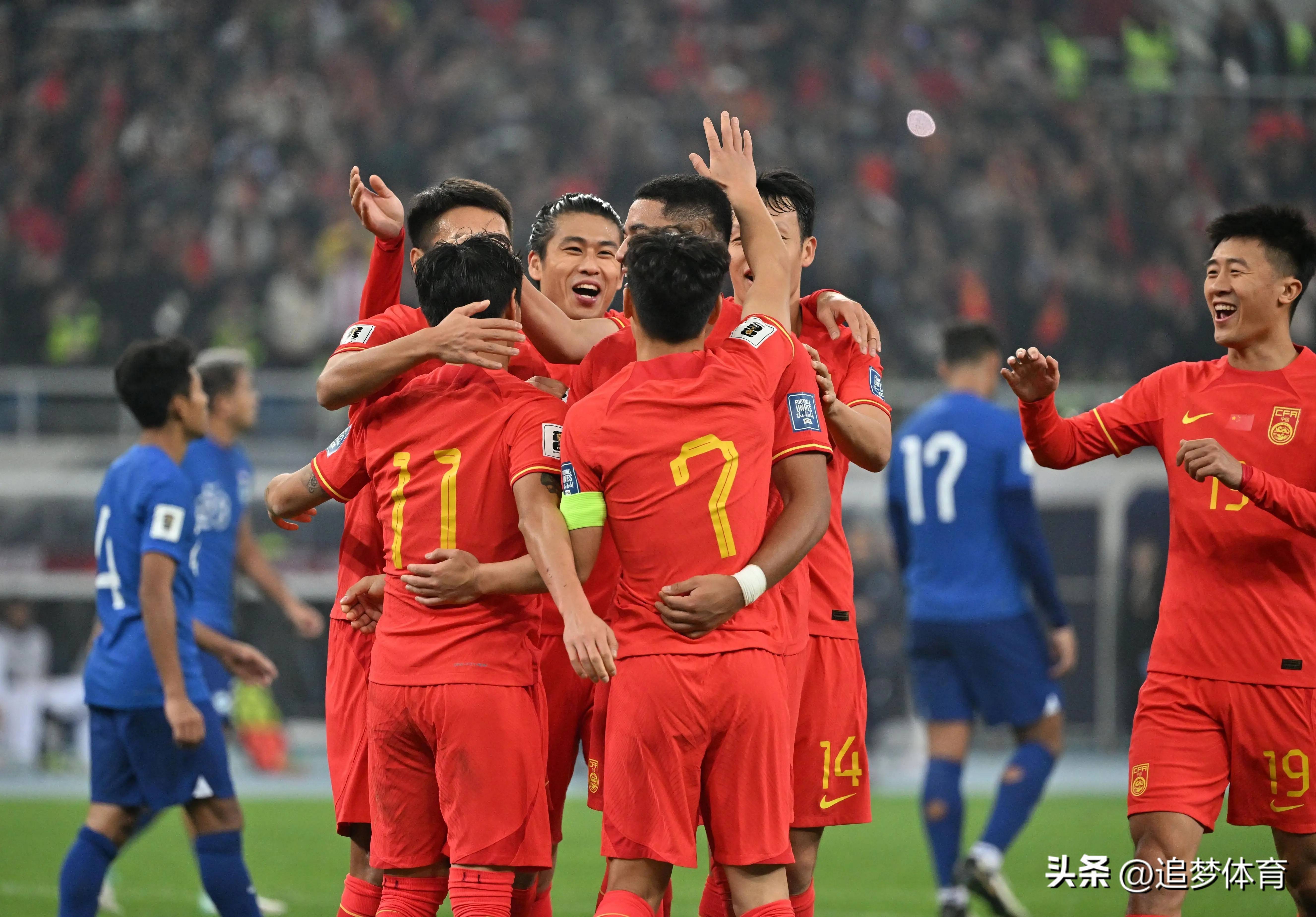 熊猫体育中国App-包含中国队在国际比赛中表现抢眼，备战世界杯的词条