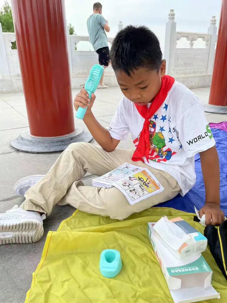 民生队斩获宝贵胜利,全队沉浸在胜利的喜悦中 民生队斩获宝贵胜利,全队沉浸在胜利的喜悦中