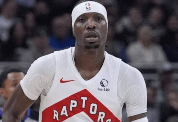 凯尔特人队前锋上演精彩绝伦表现 凯尔特人队前锋上演精彩绝伦表现