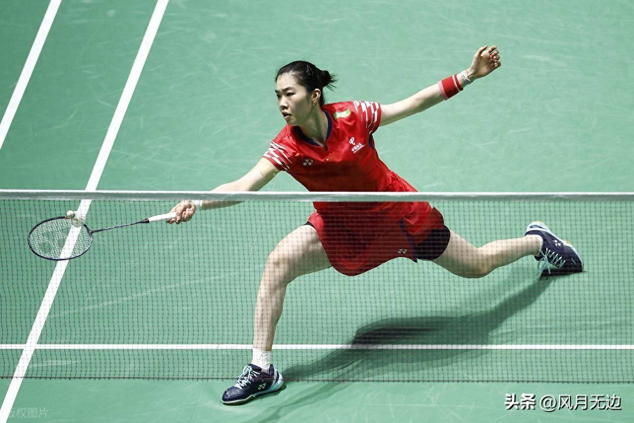 中国羽毛球队轻取韩国羽毛球队,陶菲克高光表现 中国羽毛球队轻取韩国羽毛球队,陶菲克高光表现